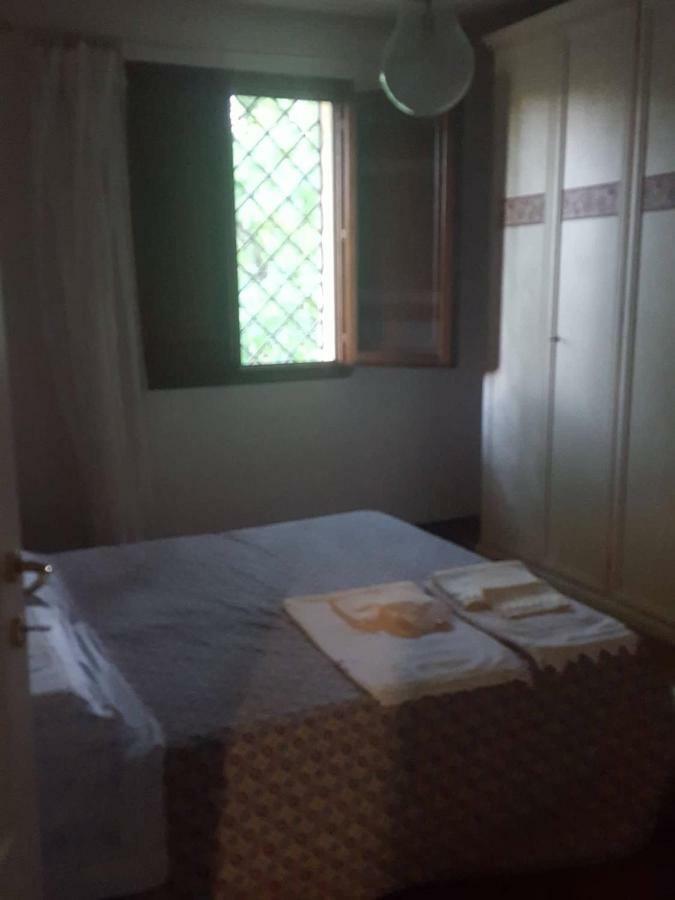 La casa della quercia Hostal Lorenzana Exterior foto